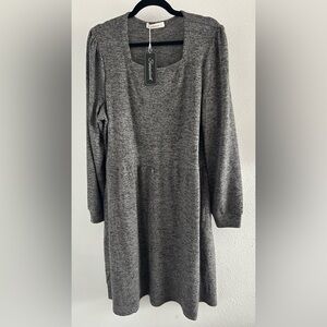 Fantaslook Gray Long-Sleeve Dress
